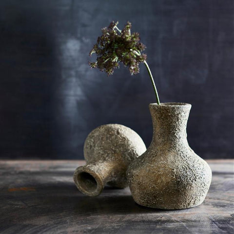 MUUBS Vase Eris M - Rustic sand Terracotta - Ø8xH19 cm