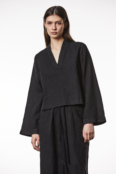 thom/krom  W H 17 Black