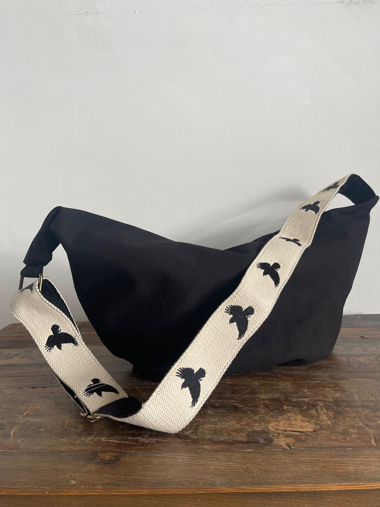 WDTS canvas Parachute Bag crow embroidered webbed strap M