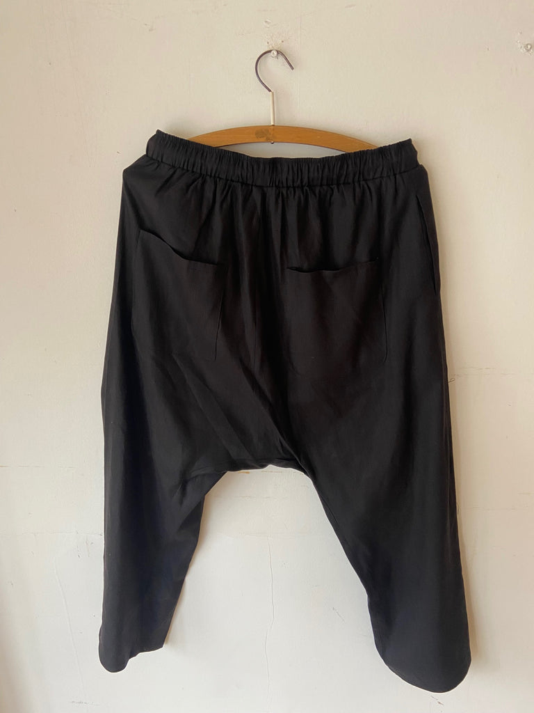 WDTS Charlie Cropped Trousers with drawstring