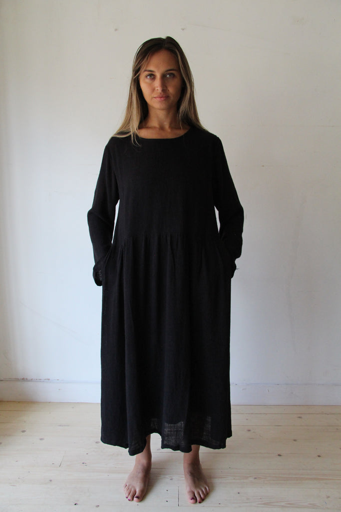 WDTS - Double Layered dress - Black