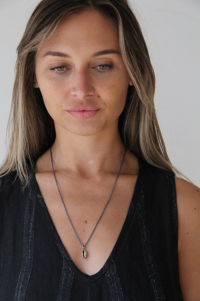 Oxidised 925 Silver cowrie shell necklace