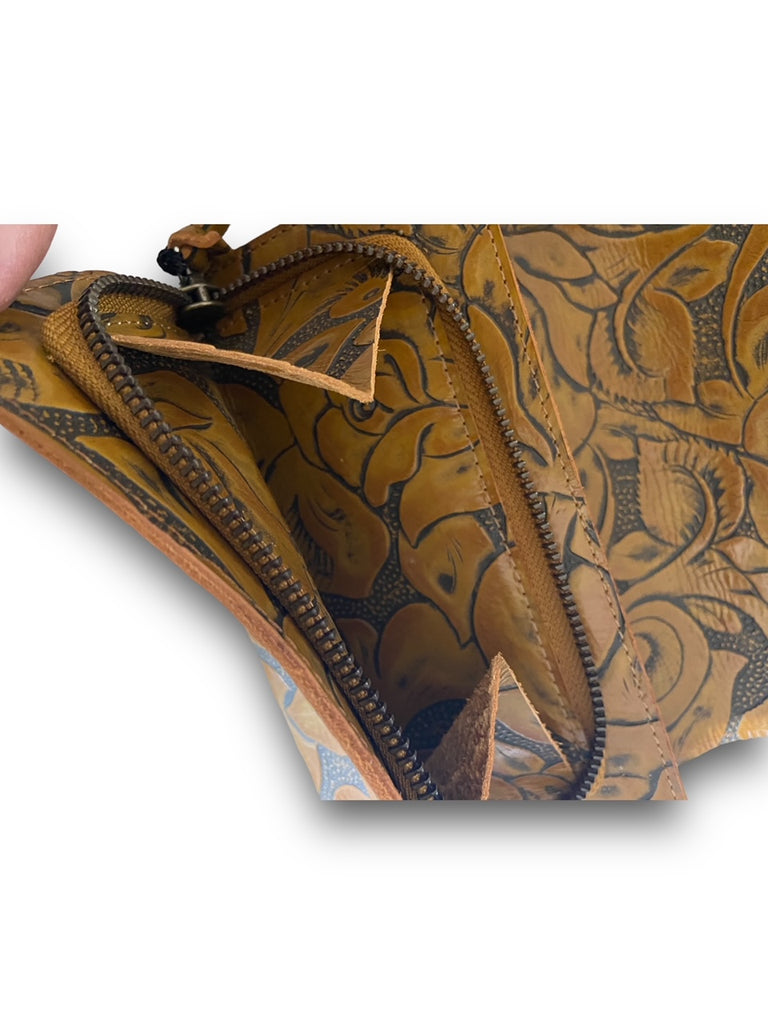 Classic Wallet - Havana