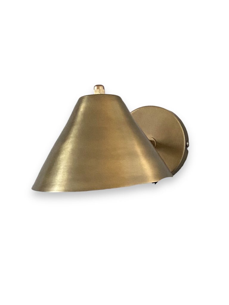 Wall Lamp, Antera Small, Brass finish iron