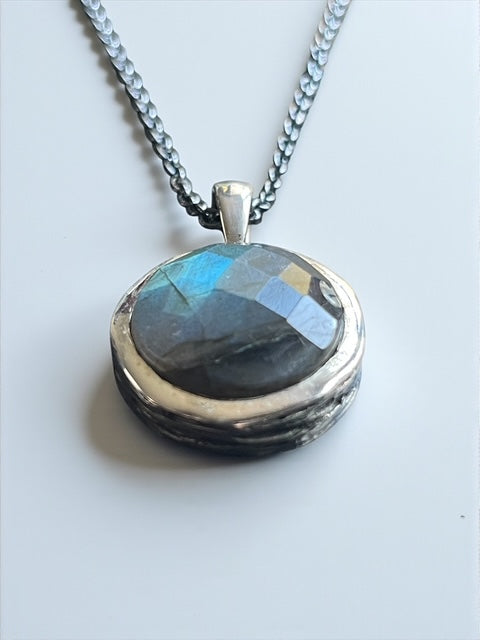 WDTS Pavani Necklace Labrodorite Stone - Silver Chain