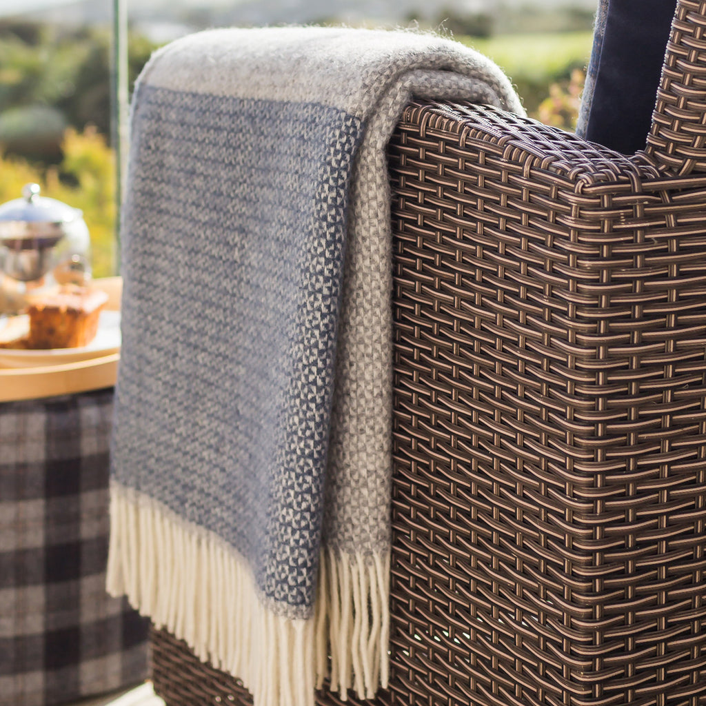 Lifestyle Illusion Panel Throw Grey & Blue Slate