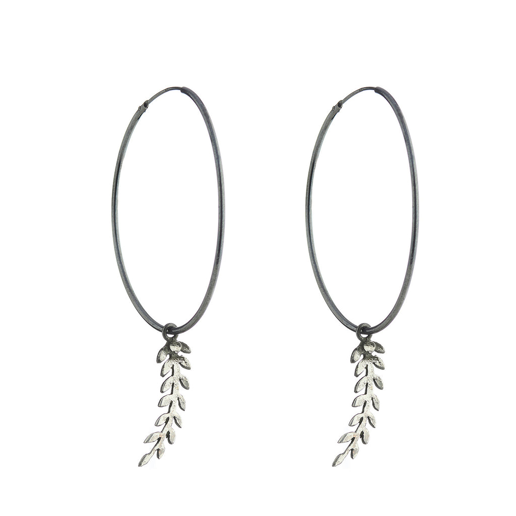 Leafy hoop earrings