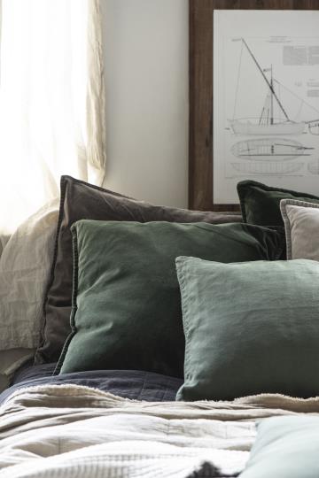 Cushion cover velvet soil W: 72 L: 52