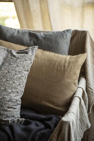 Cushion cover, Clay