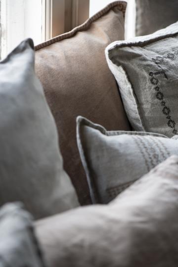 Cushion, Velvet, Cafe Creme