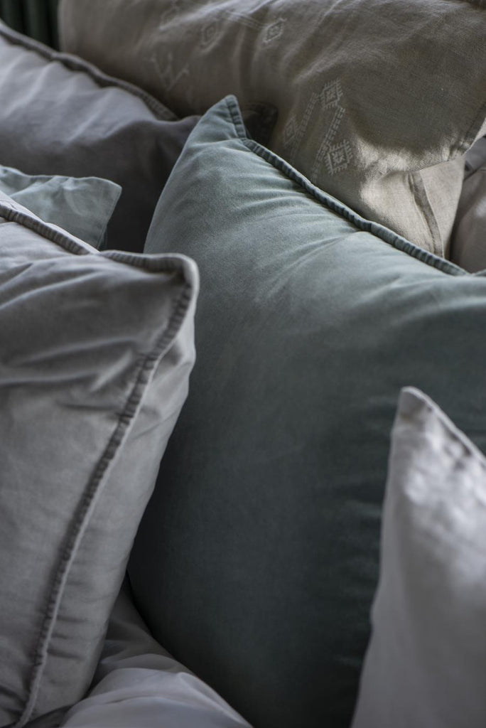 Cushion cover, Velvet, Green Mist
