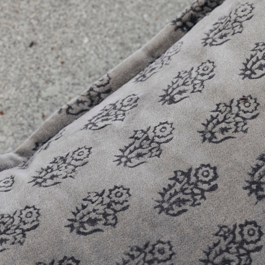 Cushion cover , Velv, Grey