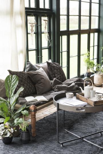 Quilt velvet soil smoke