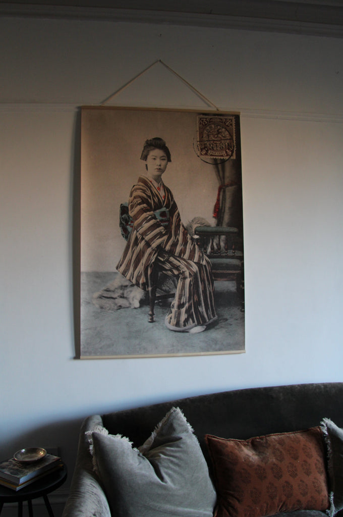 Canvas wall hanging - Geisha