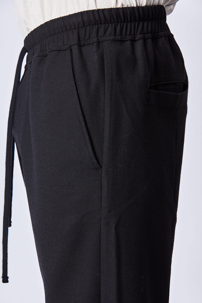 Thom Krom  M P 1 black cropped crotch trousers