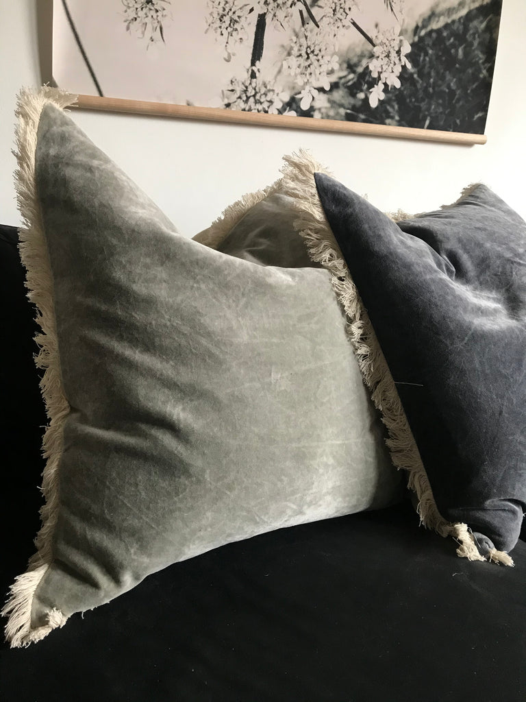 Stonewashed Velvet Cushion cover - cloud 50x50
