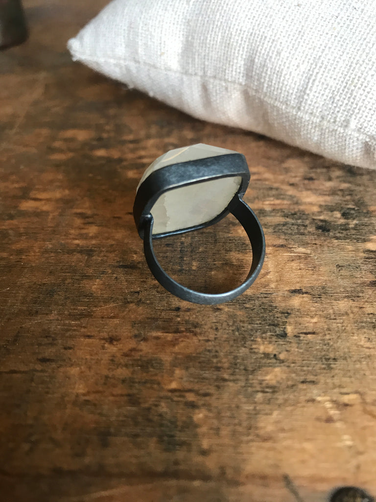 WDTS 925 Silver - oxidised ring - Rainbow Moonstone