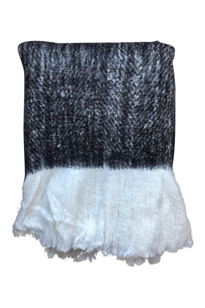 Maitri Throw -mottled charcol