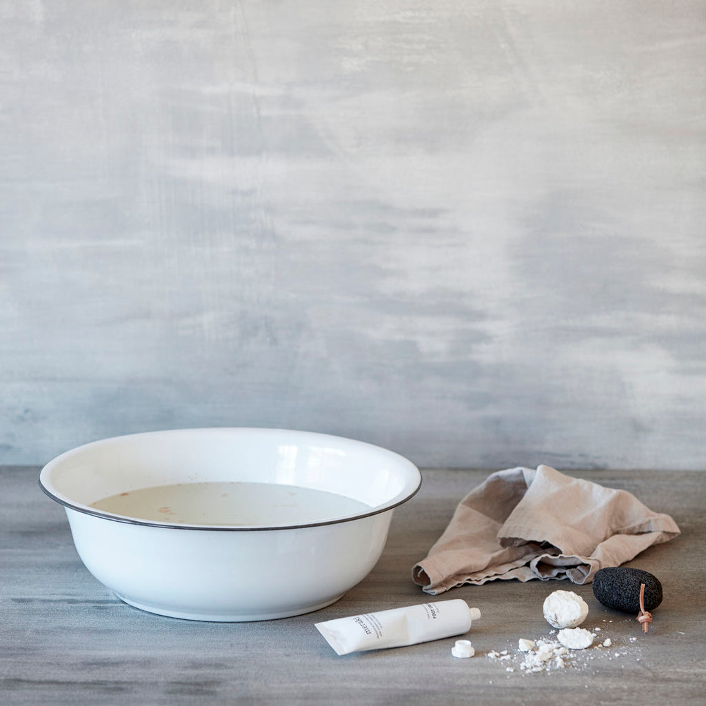 Basin, Large, White