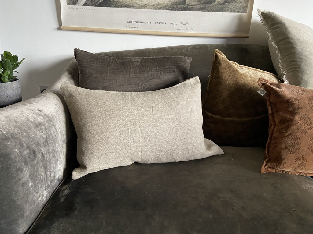 Lyla 100% natural Linen cushion cover 60x40