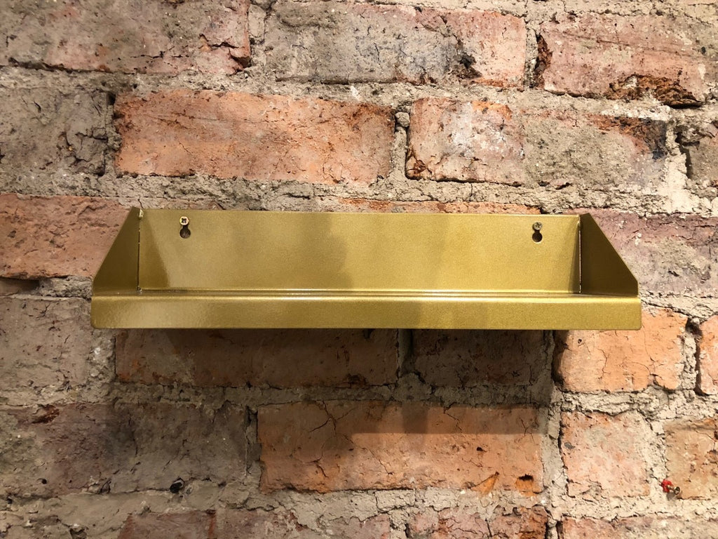 Tana Shelf, Gold