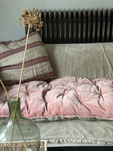 Maitri Velvet and Linen mattress - Rose