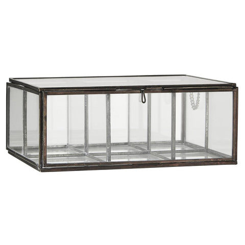 IB Glass Box w 6 Rooms