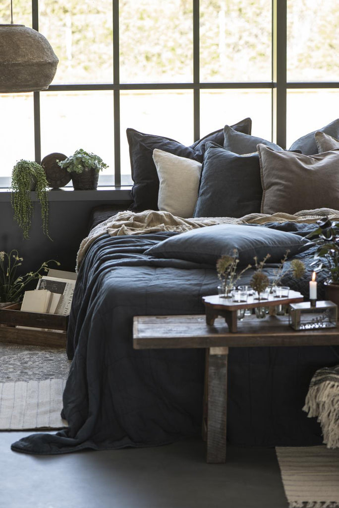 IB Laursen Cushion cover historical blue