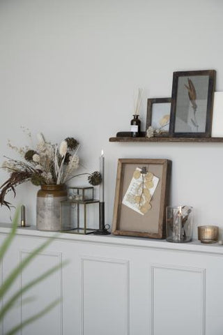 IB Box Gallery Shelf