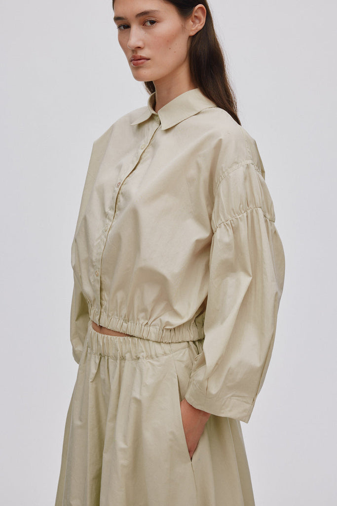 Rabens Saloner Poplin shirt box pleat sleeve Veda Grey and Black available