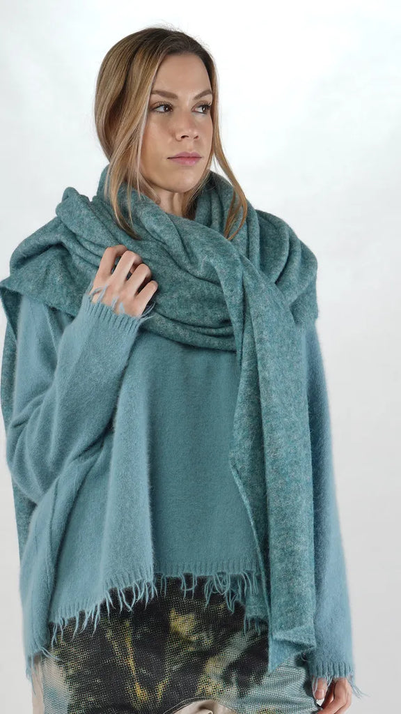 Rundholz AW25 2467706 knitted scarf lagoon mel