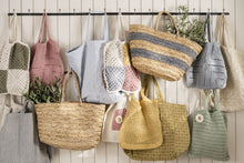 IB Bag quilted white and dark grey stripes