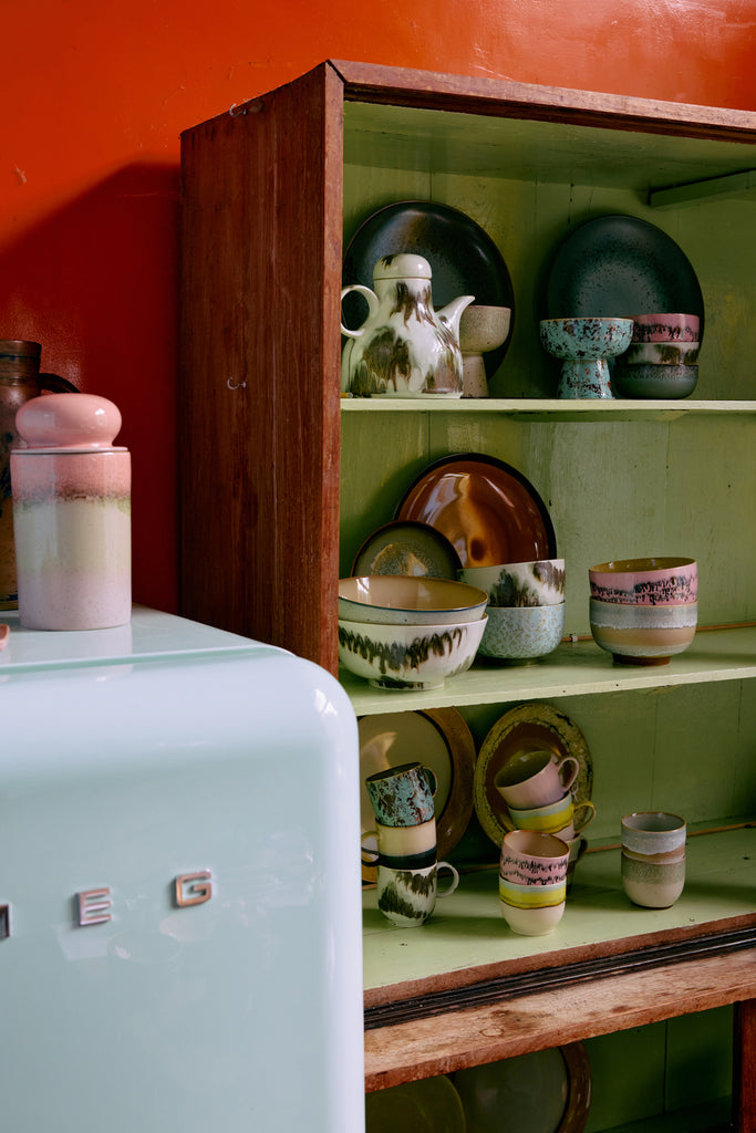 HKLiving : 70s ceramics: café mug, patina
