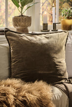 IB Cushion cover velvet chocolate