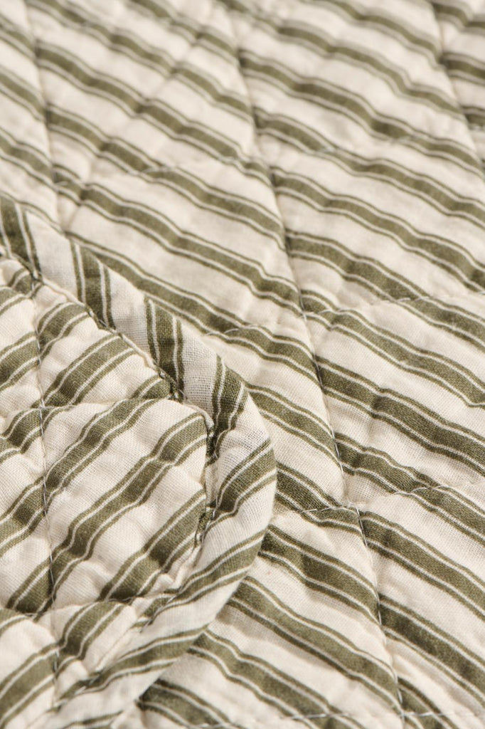 Ib Laursen Quilt sand w/olive stripes