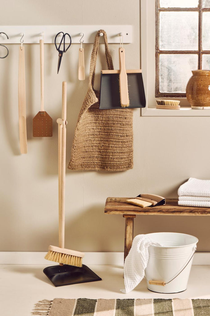 Cleaning Dustpan & Broom, Nature, Beech (Copy)