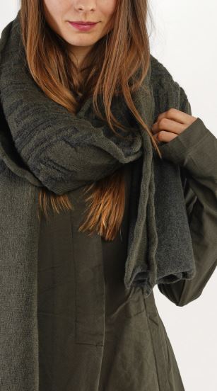 Rundholz 3897716 knitted scarf jungle jacquard