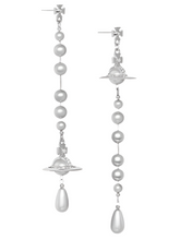 Vivienne Westwood Broken Pearl Earrings Platinum