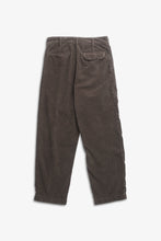 AW26 Norse Projects Volda Pleated Wide Wale Corduroy Trouser, Beluga