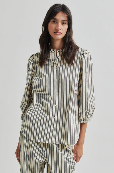 Second Female Serifa Shirt