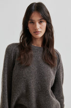 Second Female Banja Knit Raglan O-Neck