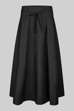Second Female Larkini Skirt