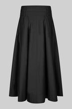 Second Female Larkini Skirt
