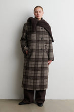 Second Female Loire Coat