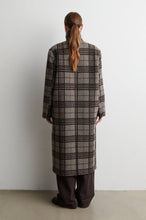 Second Female Loire Coat