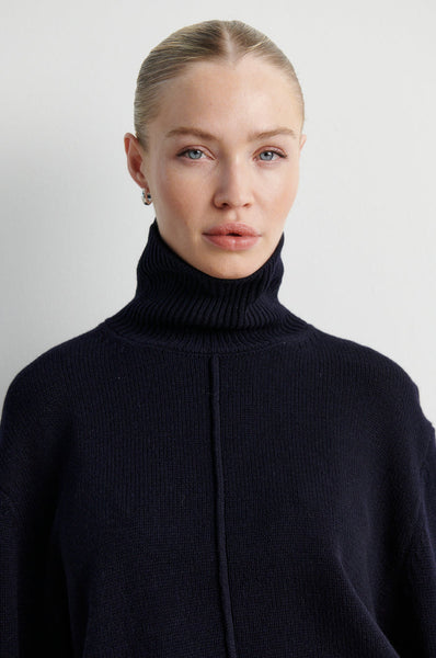 Second Female Alpha Knit Slit T-Neck Night Sky
