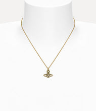 Vivienne Westwood RACHELLE BAS RELIEF PENDANT - GOLD/WHITE