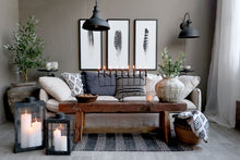 Hurricane, antique white