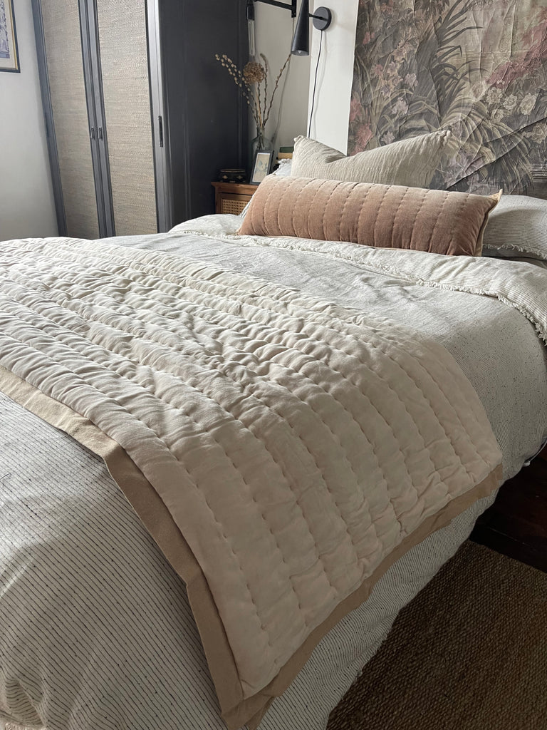 Maitri: Stonewashed Velvet quilt - OLD PINK