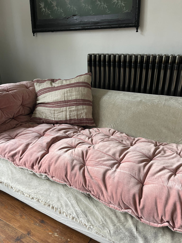 Maitri Velvet and Linen mattress - Rose